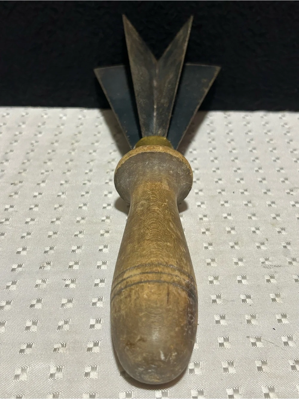N/A vintage primitive